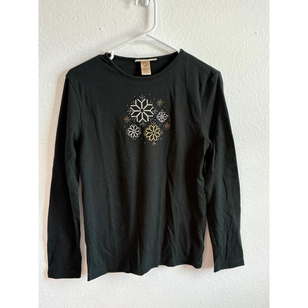 Women's‎ Size Medium Snowflake Long Sleeve